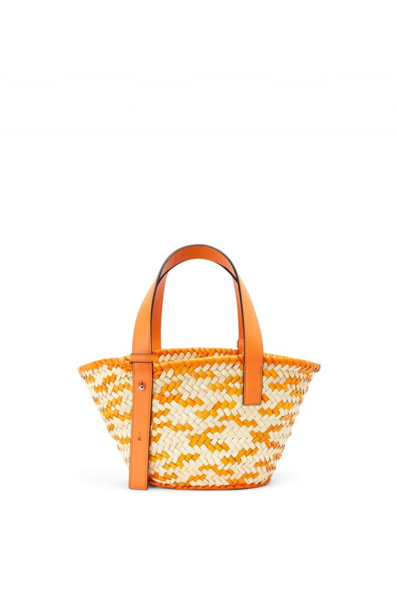 Bolso Tote Loewe Small Basket bag in palm leaf and calfskin Mujer Albaricoque | 456PXVFOC