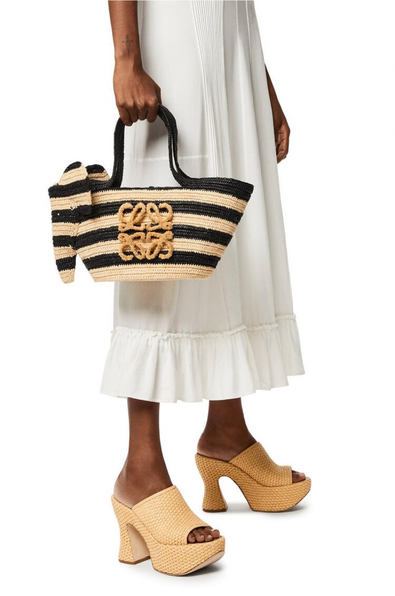 Bolso Tote Loewe Small Elephant Basket bag in striped raffia and calfskin Mujer Negras | 435AEOJWQ