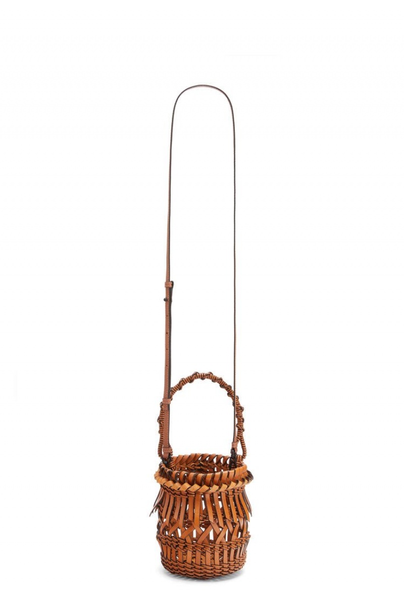 Bolso Tote Loewe Small Fringes Bucket bag in calfskin Mujer Tan | 749ZUFTJO