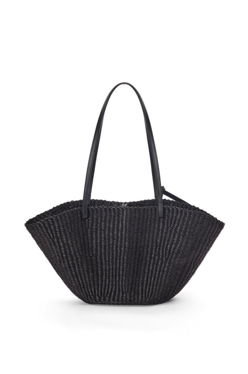 Bolso Tote Loewe Small Shell Basket bag in elephant grass and calfskin Mujer Negras Negras | 765LXSFMD