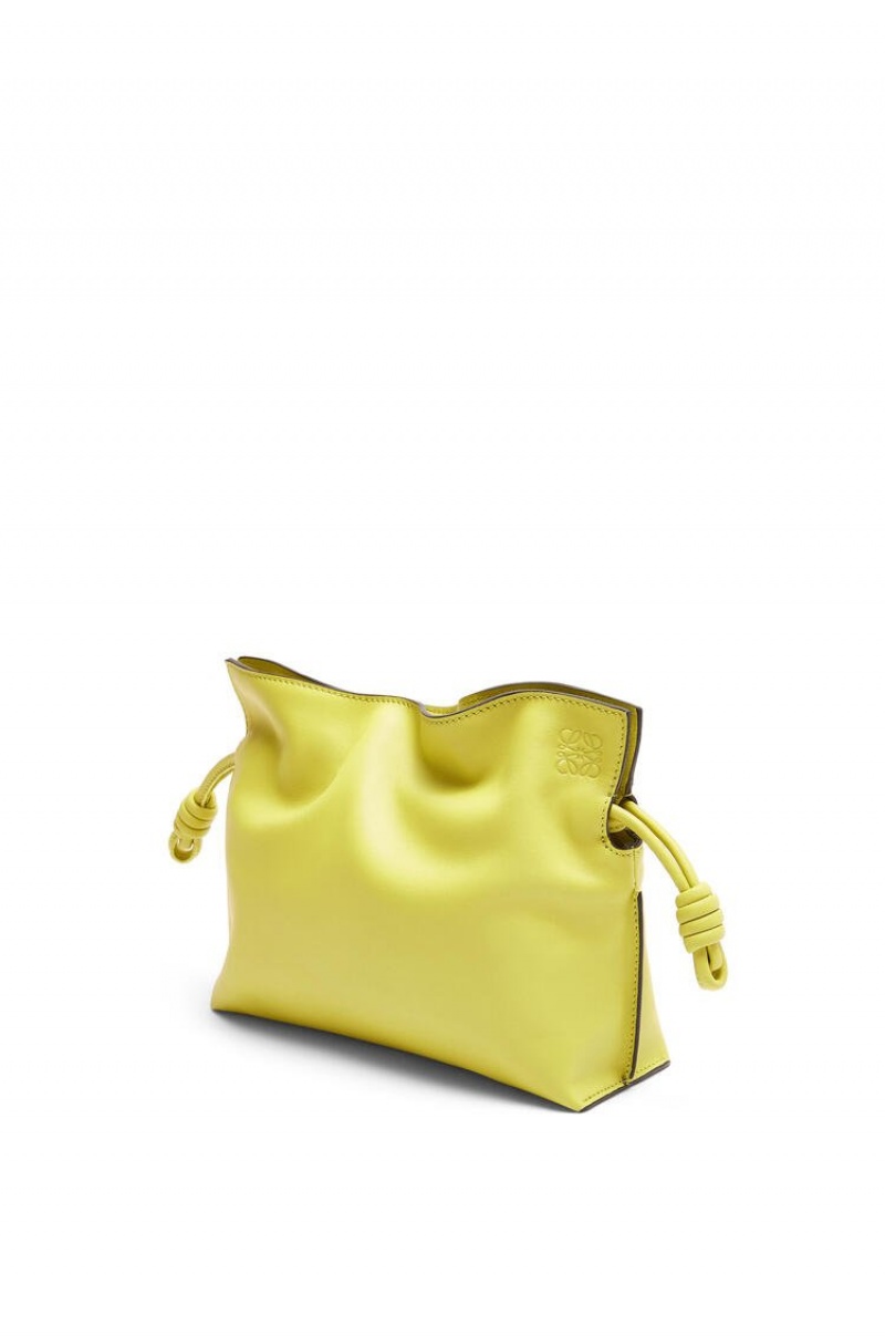 Bolsos Mini Loewe Mini Flamenco clutch in nappa calfskin Mujer Amarillo | 152QMRCUI