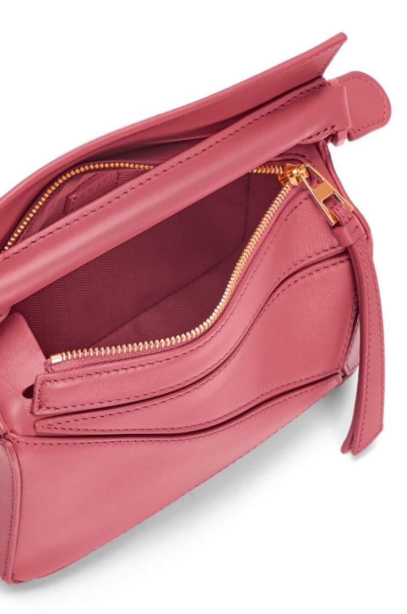 Bolsos Mini Loewe Mini Puzzle bag in satin calfskin Mujer Plumrose | 618KUJVLP