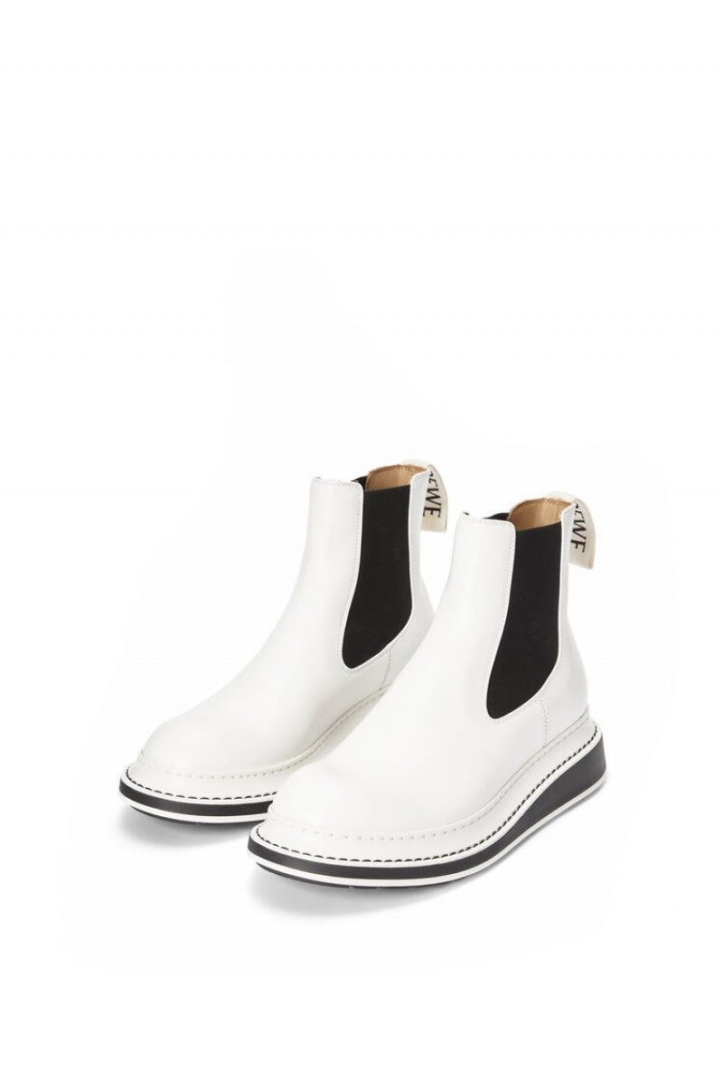 Boots & Ankle Boots Loewe Chelsea boot in calfskin Mujer Blancas | 734VTSEXM