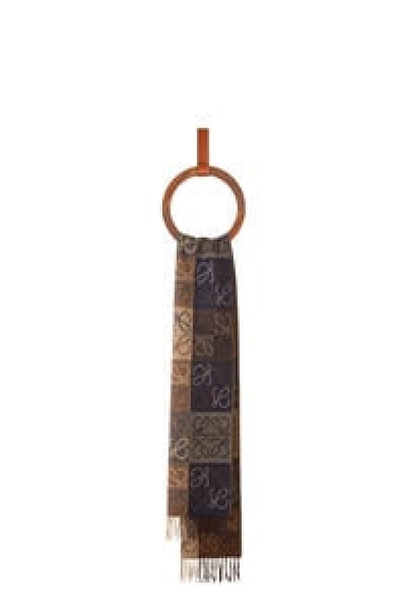 Bufandas Loewe Anagram scarf in wool and cashmere Hombre Beige Kaki Verde | 823SOHTVD