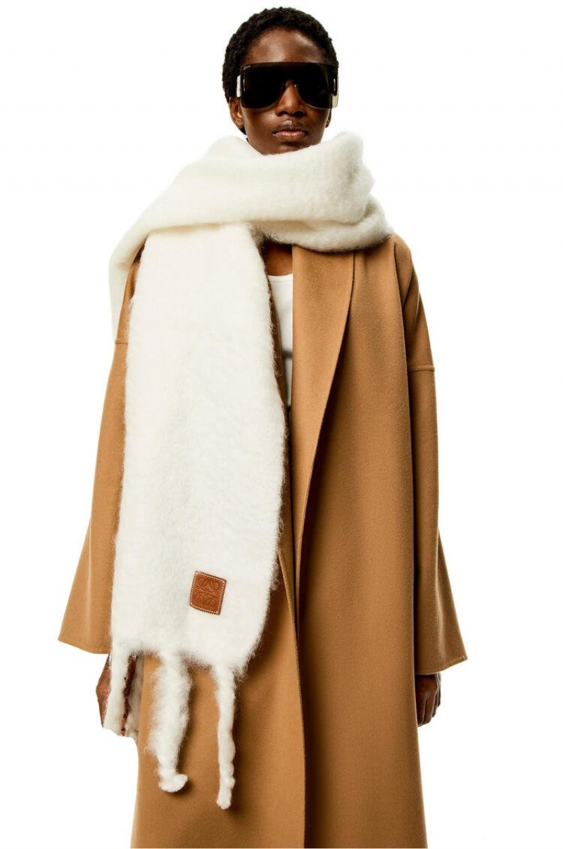 Bufandas Loewe Scarf in mohair and wool Hombre Blancas | 137JNDERS