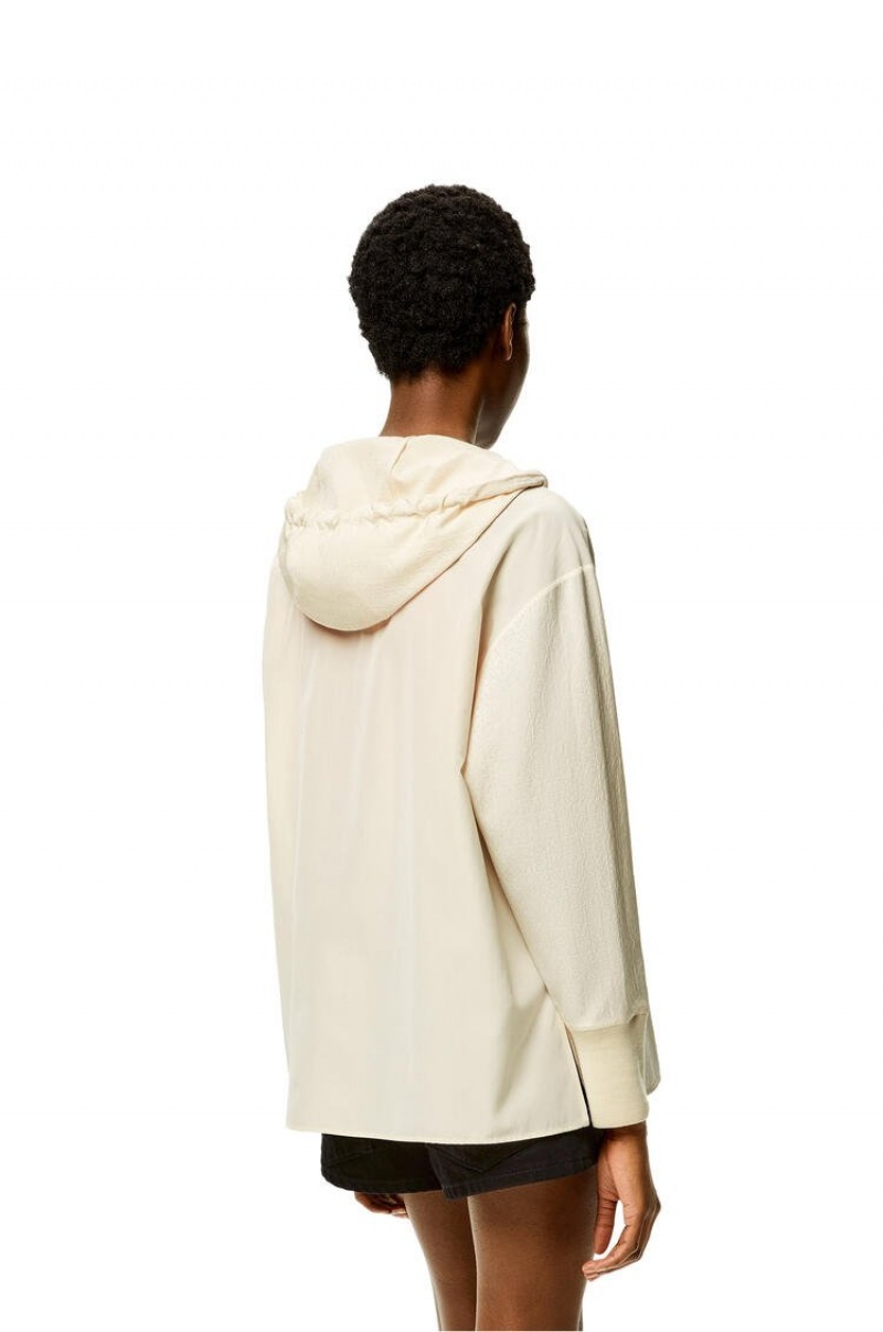 Camisas Loewe Anagram jacquard hooded shirt in silk and cotton Mujer Ivory | 896DQRFLO