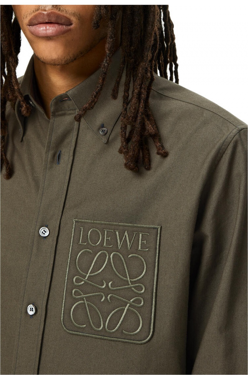 Camisas Loewe Anagram pocket shirt in cotton Hombre Kaki Verde | 460YJTKDL