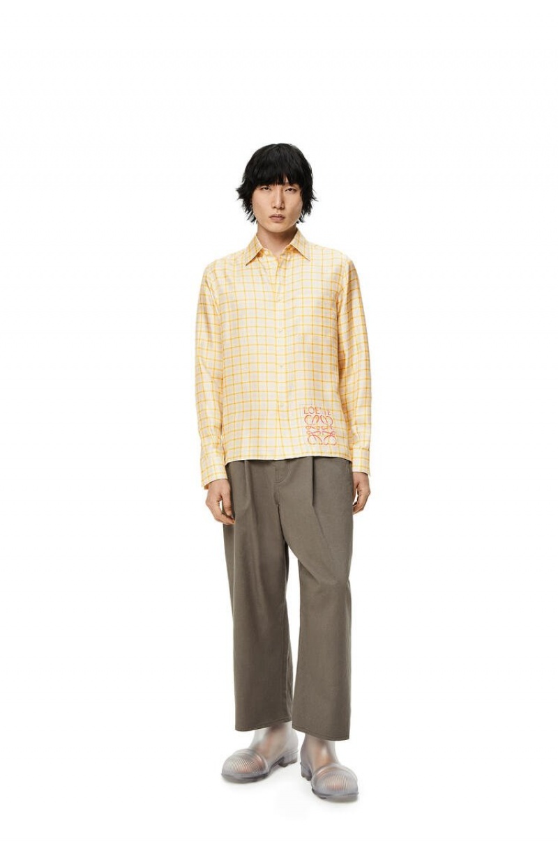 Camisas Loewe Anagram stamp check shirt in silk and cotton Hombre Amarillo | 714IBNQOG