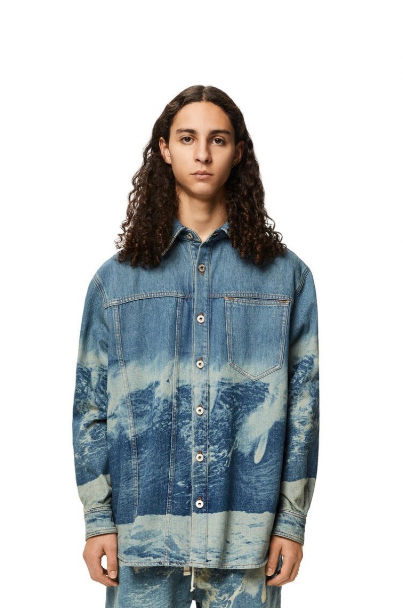 Camisas Loewe Surf print overshirt in denim Hombre Azules | 048SZCHKA