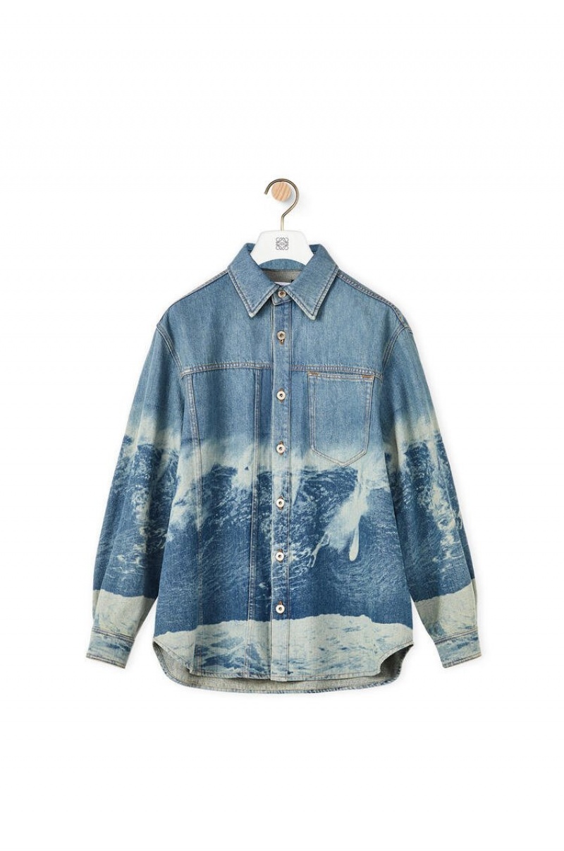 Camisas Loewe Surf print overshirt in denim Hombre Azules | 048SZCHKA