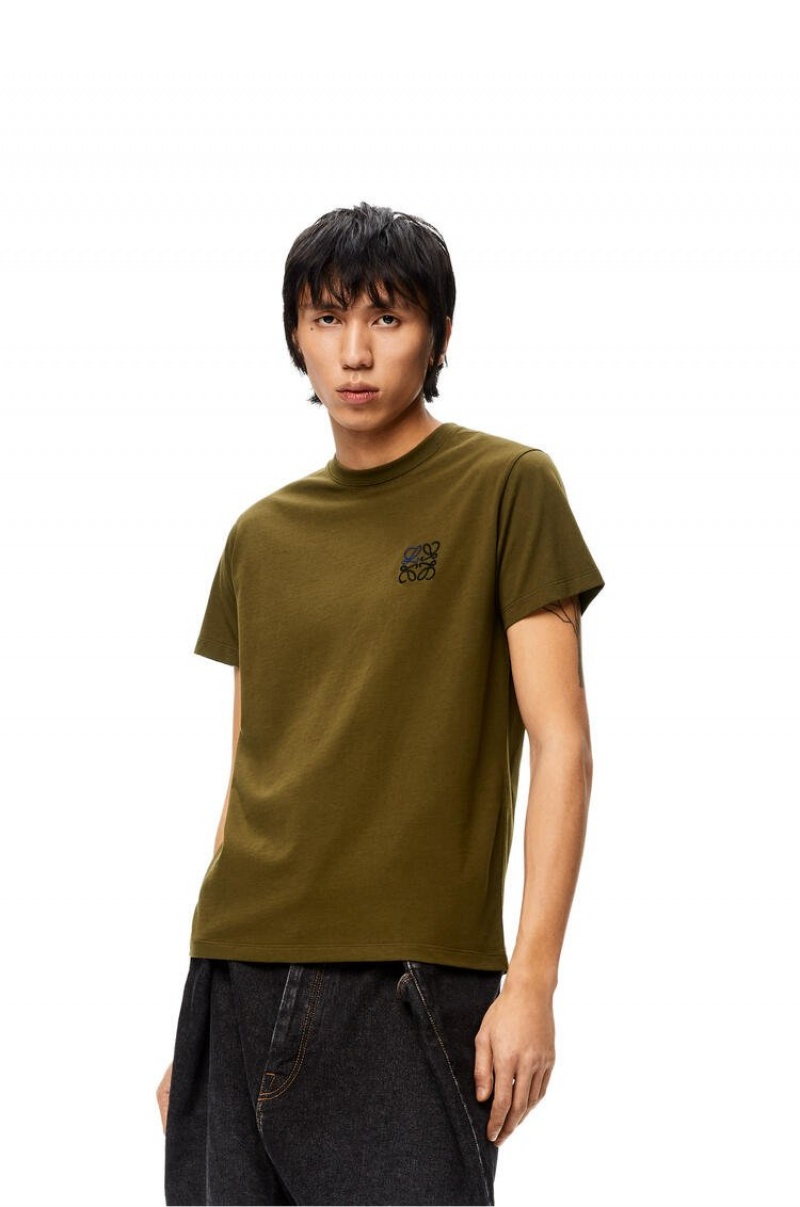 Camiseta Loewe Anagram T-shirt in cotton Hombre Kaki Oscuro Verde | 196JHEZWB