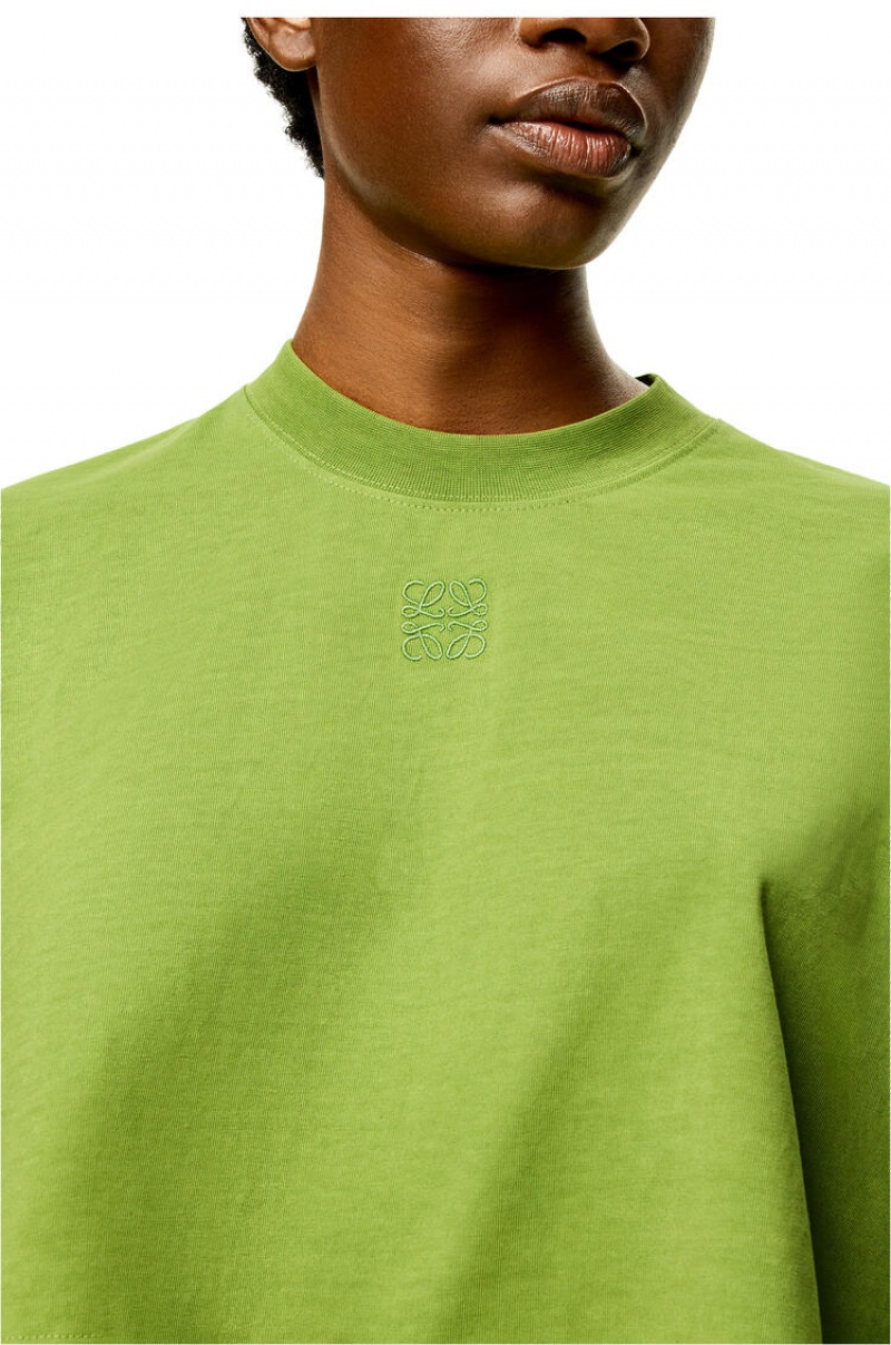 Camiseta Loewe Anagram cropped T-shirt in cotton Mujer Verde | 037RGNOFI