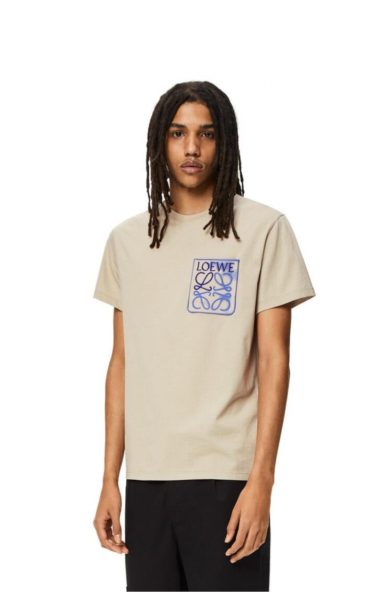 Camiseta Loewe Anagram fake pocket T-shirt in cotton Hombre Gris | 605TCHDJS