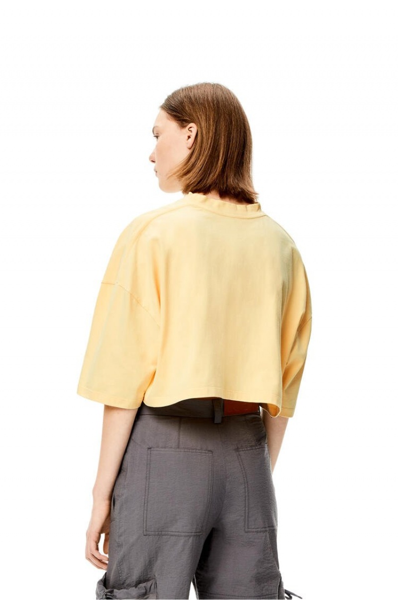 Camiseta Loewe Cropped Anagram T-shirt in cotton Mujer Amarillo Claro | 941AIYVJK