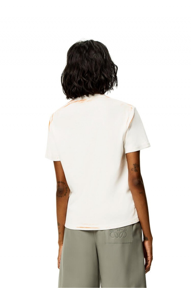 Camiseta Loewe LOEWE Anagram print T-shirt in cotton Mujer Blancas Naranjas | 647LIFRDU