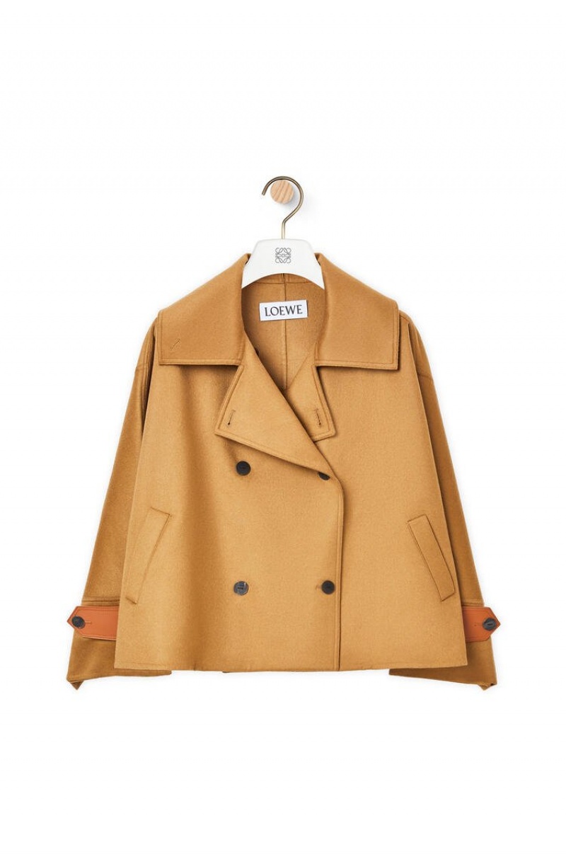 Chaquetas Loewe Double breasted short jacket in wool and cashmere Mujer Camel | 275EOXFHV