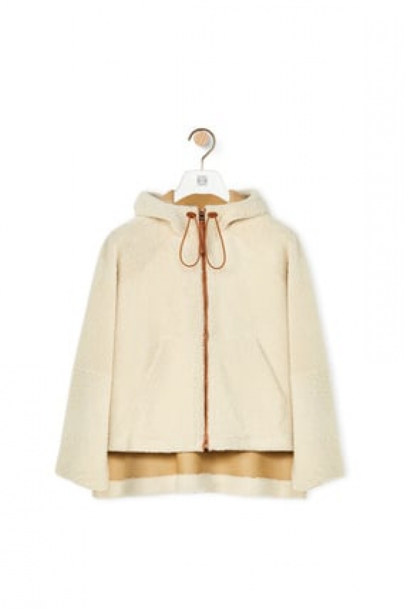 Chaquetas Loewe Encapuchado zip jacket in shearling Mujer Blancas | 962NWEAZK