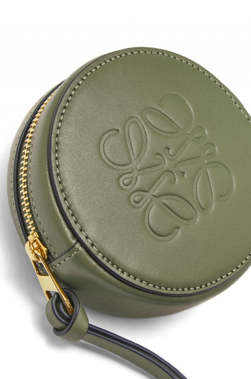 Charms Loewe Mini Cookie pouch in soft calfskin Mujer Verde | 308SJAHLC