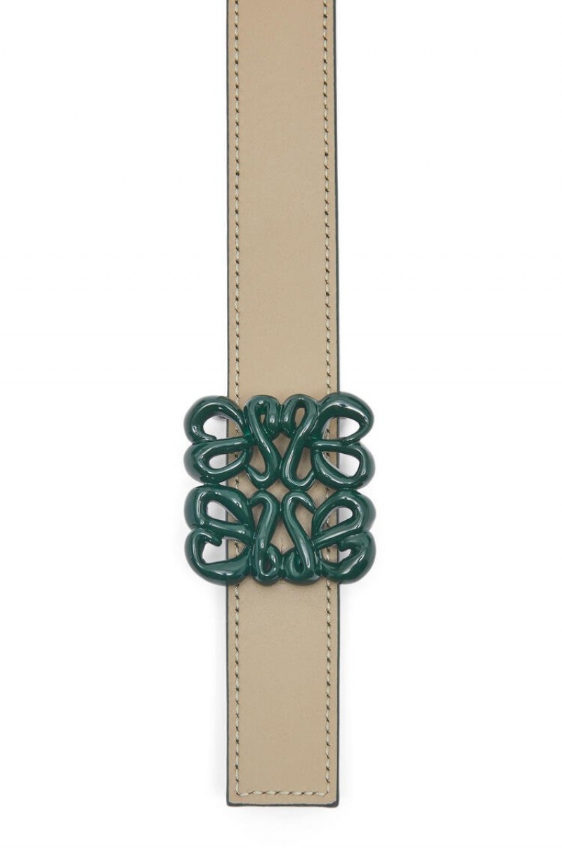 Cinturones Loewe Reversible Inflated Anagram belt in soft calfskin Mujer Kaki Verde | 039XJZWVK