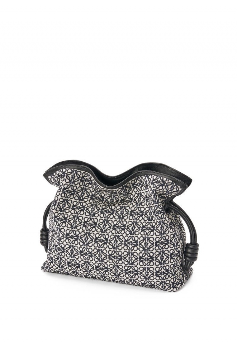 Clutch Loewe Flamenco clutch in Anagram jacquard and calfskin Mujer Azul Marino Negras | 609QYVHEA