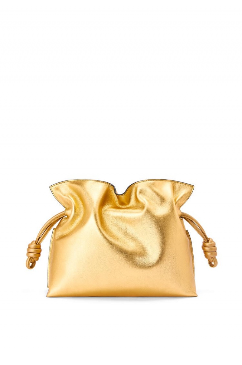 Clutch Loewe Flamenco clutch in laminated nappa calfskin Mujer Doradas | 428JBIECT