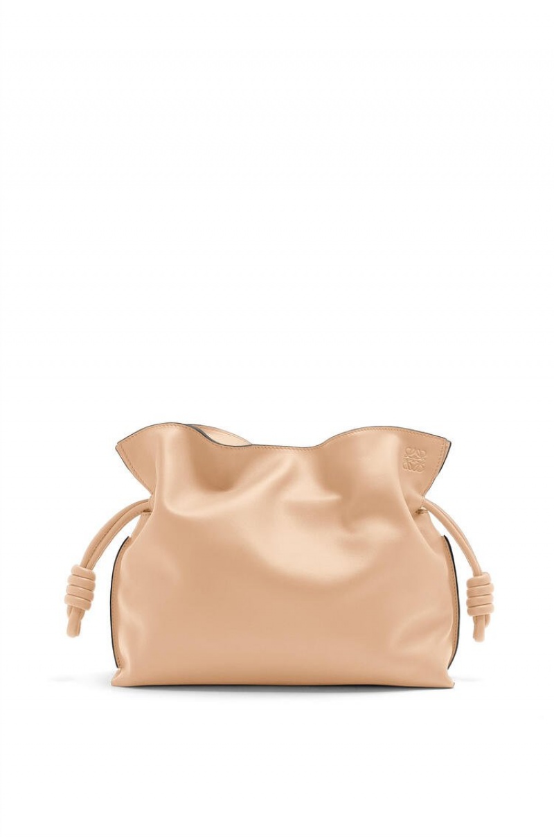 Clutch Loewe Flamenco clutch in nappa calfskin Mujer Nude | 183DXCYLO