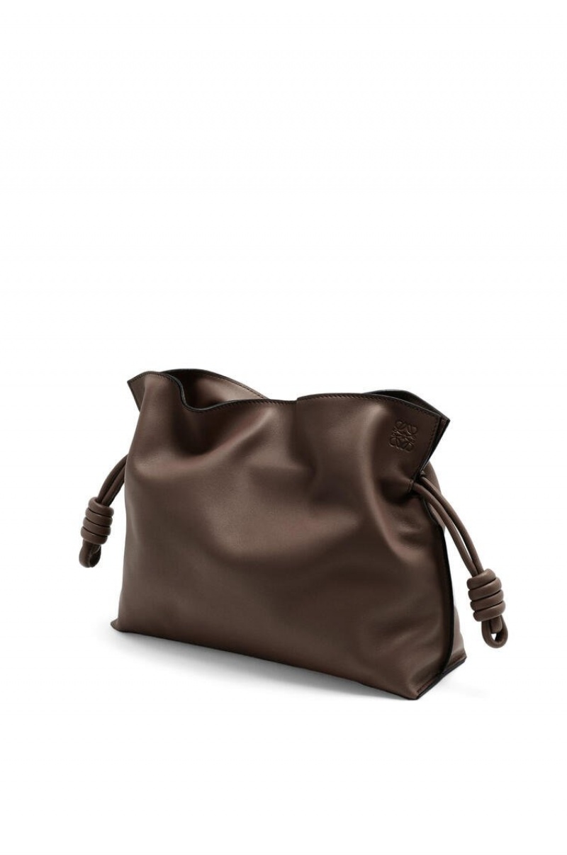 Clutch Loewe Flamenco clutch in nappa calfskin Mujer Chocolate | 625PCXNIG