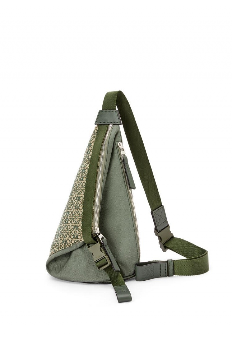 Mochilas Loewe Anton sling in Anagram jacquard and canvas Hombre Kaki Verde | 596SALBPW