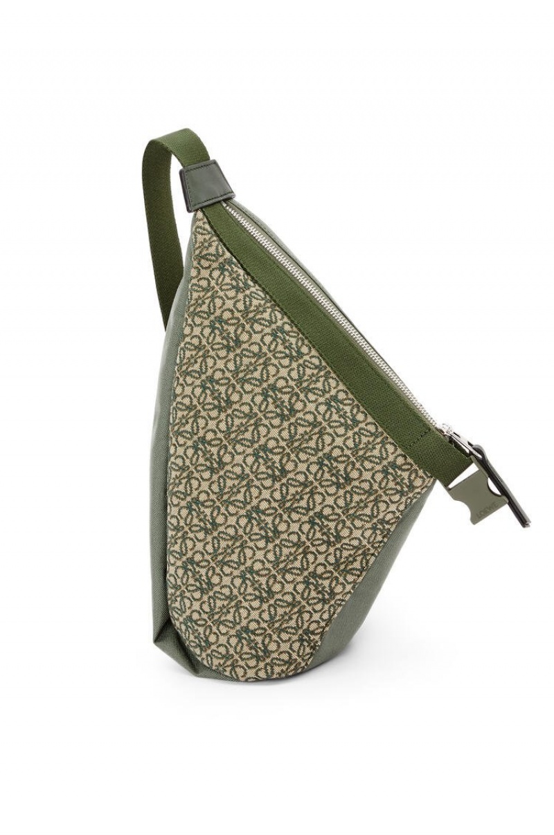 Mochilas Loewe Anton sling in Anagram jacquard and canvas Hombre Kaki Verde | 596SALBPW