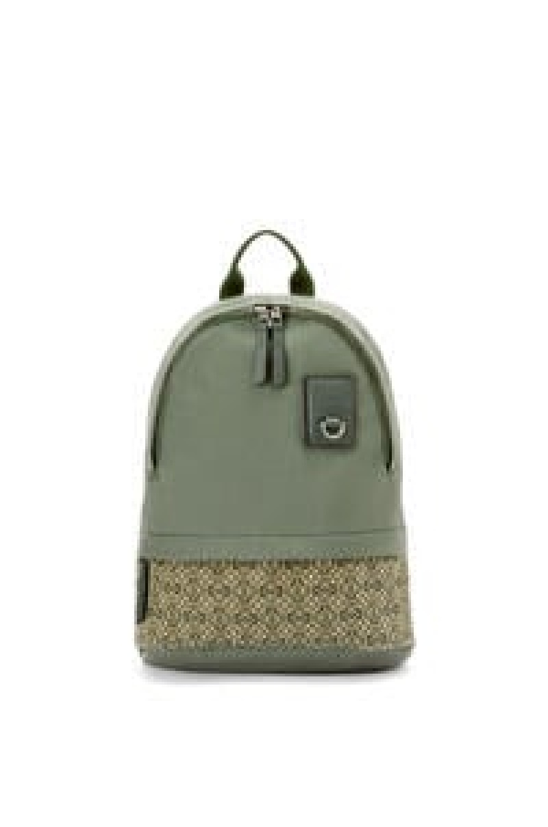 Mochilas Loewe Round Slim Backpack in canvas and Anagram jacquard Hombre Kaki Verde | 894NDIQFX