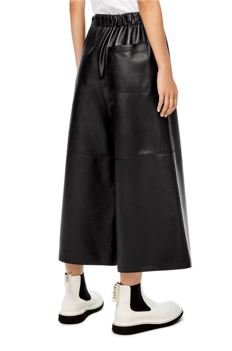 Pantalones Loewe Cropped elasticated trousers in nappa Mujer Negras | 465ZAFYSX