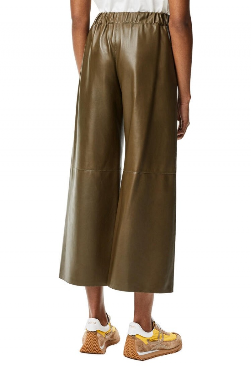 Pantalones Loewe Cropped elasticated waist trousers in nappa Mujer Kaki Verde | 543USQXDY