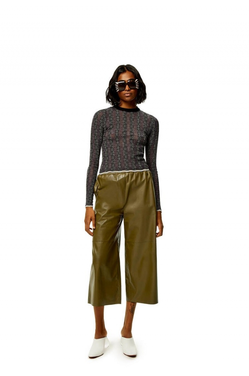 Pantalones Loewe Cropped trousers in nappa Mujer Kaki Oscuro Verde | 513YEHJAX