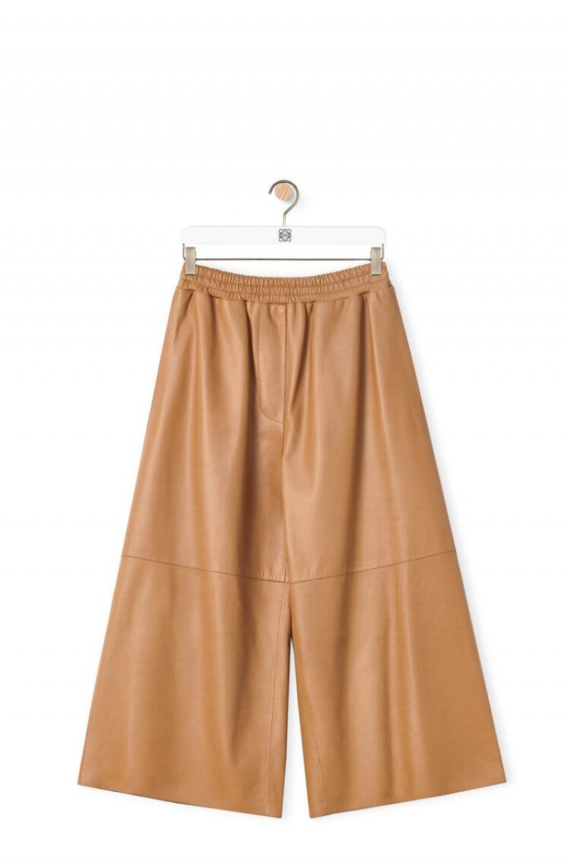 Pantalones Loewe Cropped trousers in nappa Mujer Toffee | 132OUXHTN