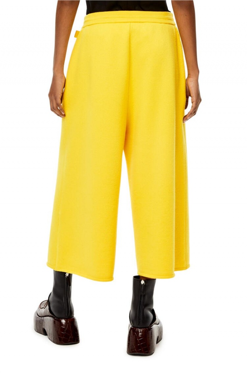 Pantalones Loewe Knit trousers in cashmere Mujer Amarillo | 074IKWYTV