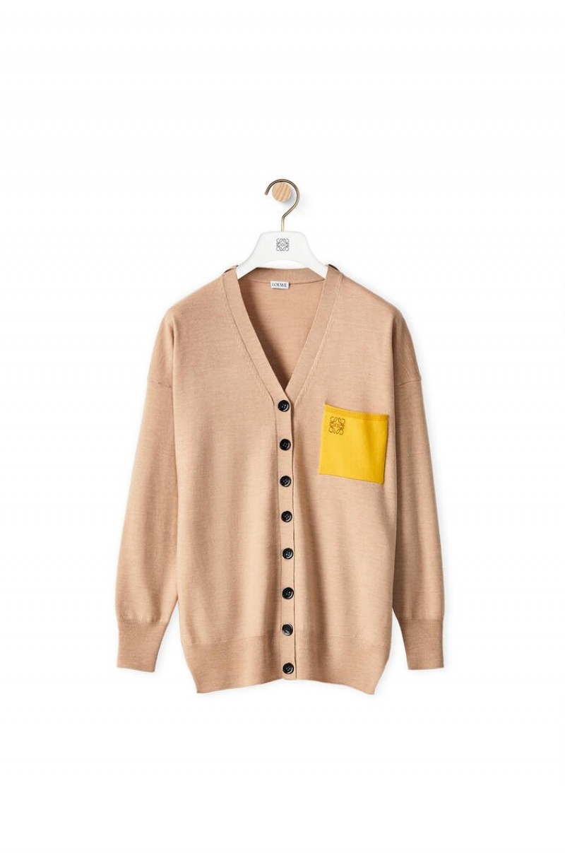 Prendas De Punto Loewe Anagram pocket cardigan in wool Mujer Camel | 963ZXRJGN