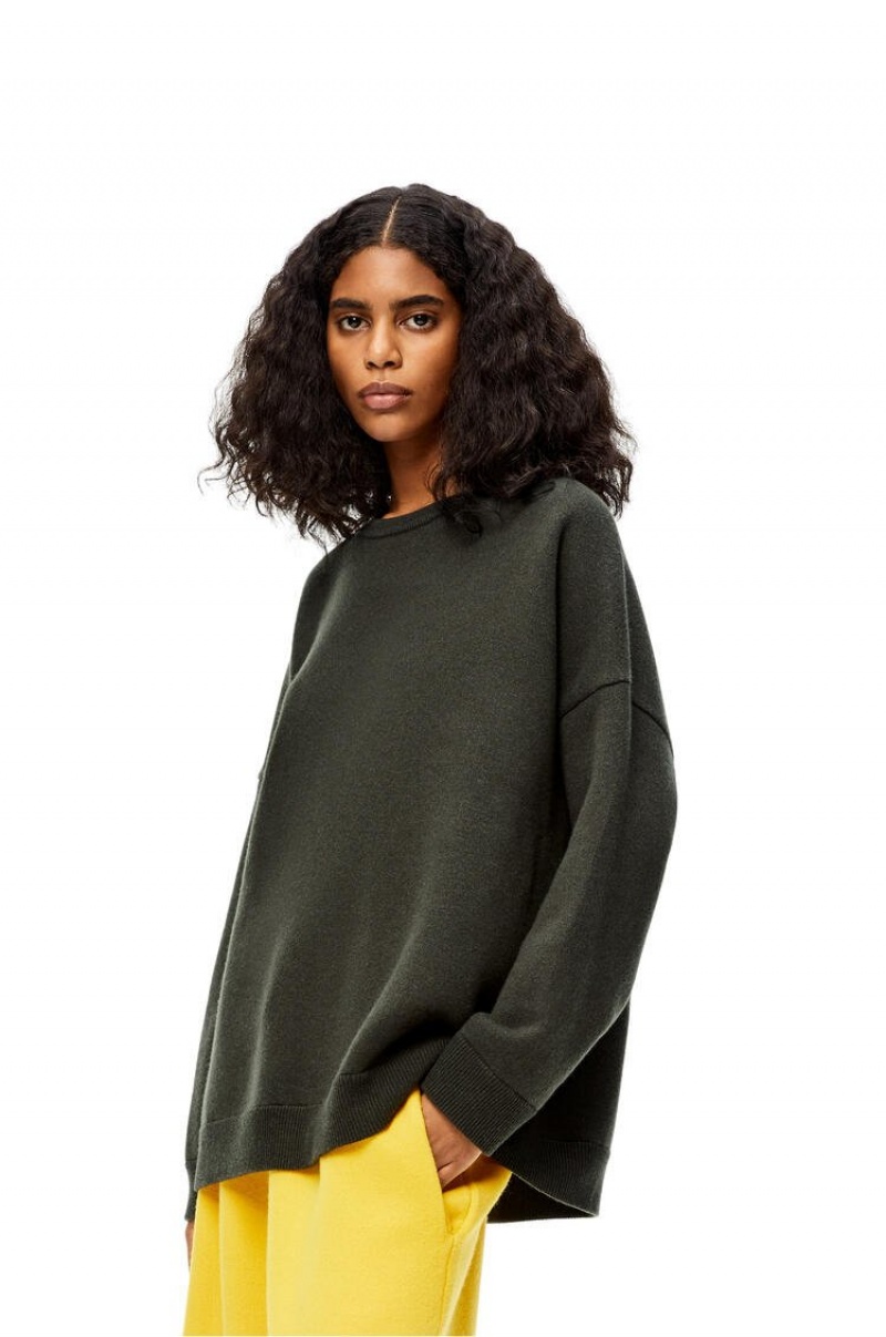 Prendas De Punto Loewe Oversize crewneck sweater in cashmere Mujer Kaki Verde | 324MWGRQD