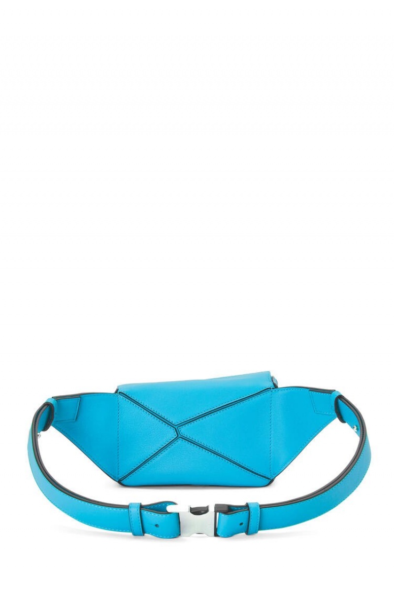 Riñonera Loewe Mini Puzzle bumbag in classic calfskin Hombre Cyan | 104RFENWU