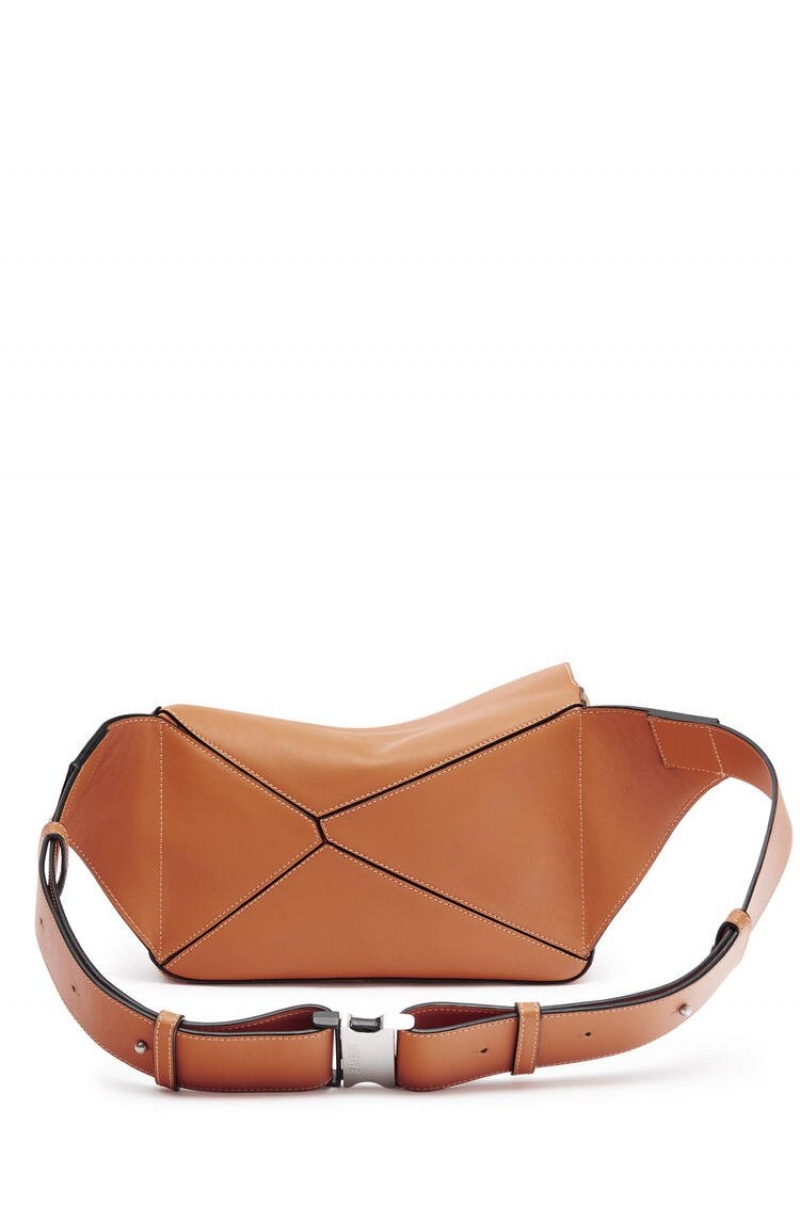 Riñonera Loewe Small Puzzle Bumbag in classic calfskin Hombre Tan | 234MQZSKF