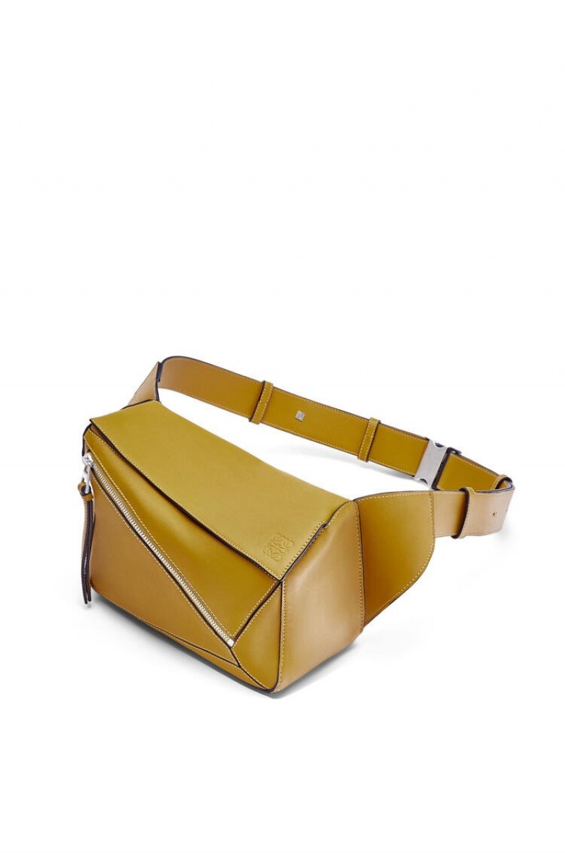 Riñonera Loewe Small Puzzle Bumbag in classic calfskin Hombre Ochre | 798DBIEFN