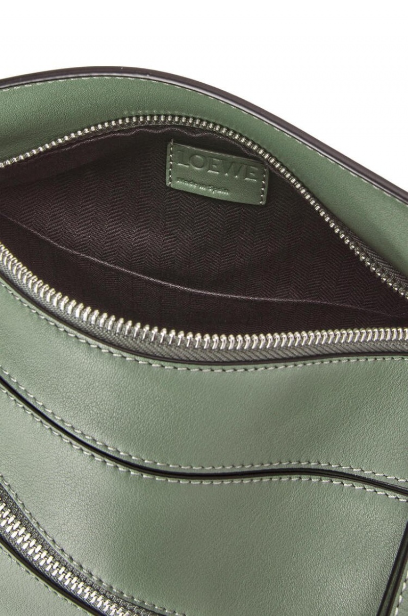 Riñonera Loewe Small Puzzle Bumbag in classic calfskin Hombre Verde Menta | 403HJVPSR