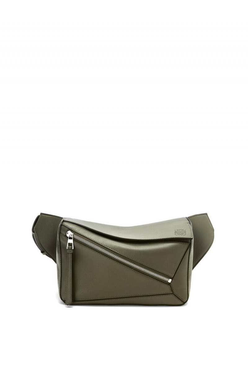 Riñonera Loewe Small Puzzle Bumbag in classic calfskin Hombre Kaki Verde | 859PLWVSY