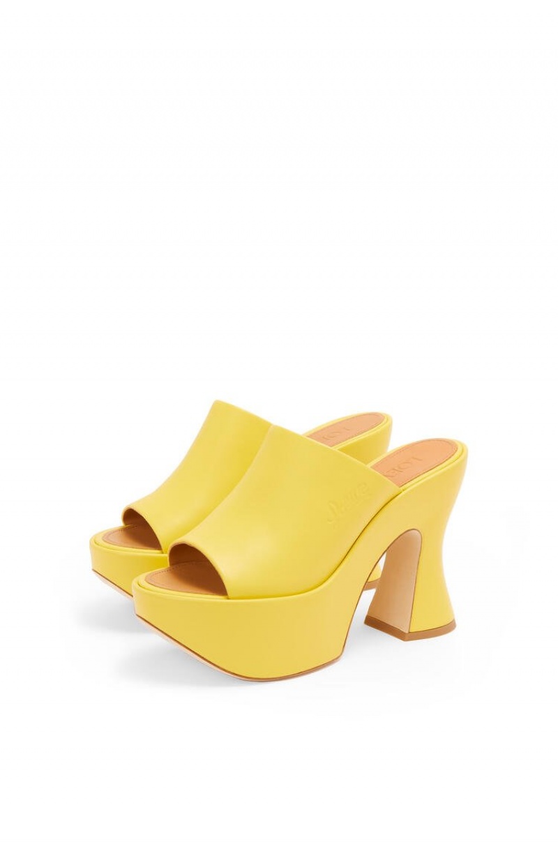 Sandalias Loewe Plataforma mule in lambskin Mujer Amarillo | 705SMDRYU