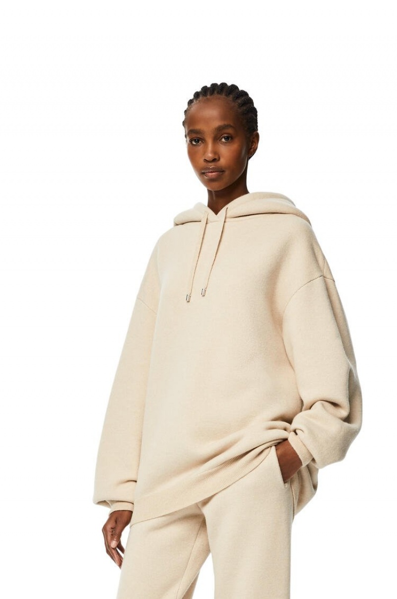 Sudadera con Capucha Loewe Oversize hoodie in cashmere Mujer Ecru | 769XTCISR