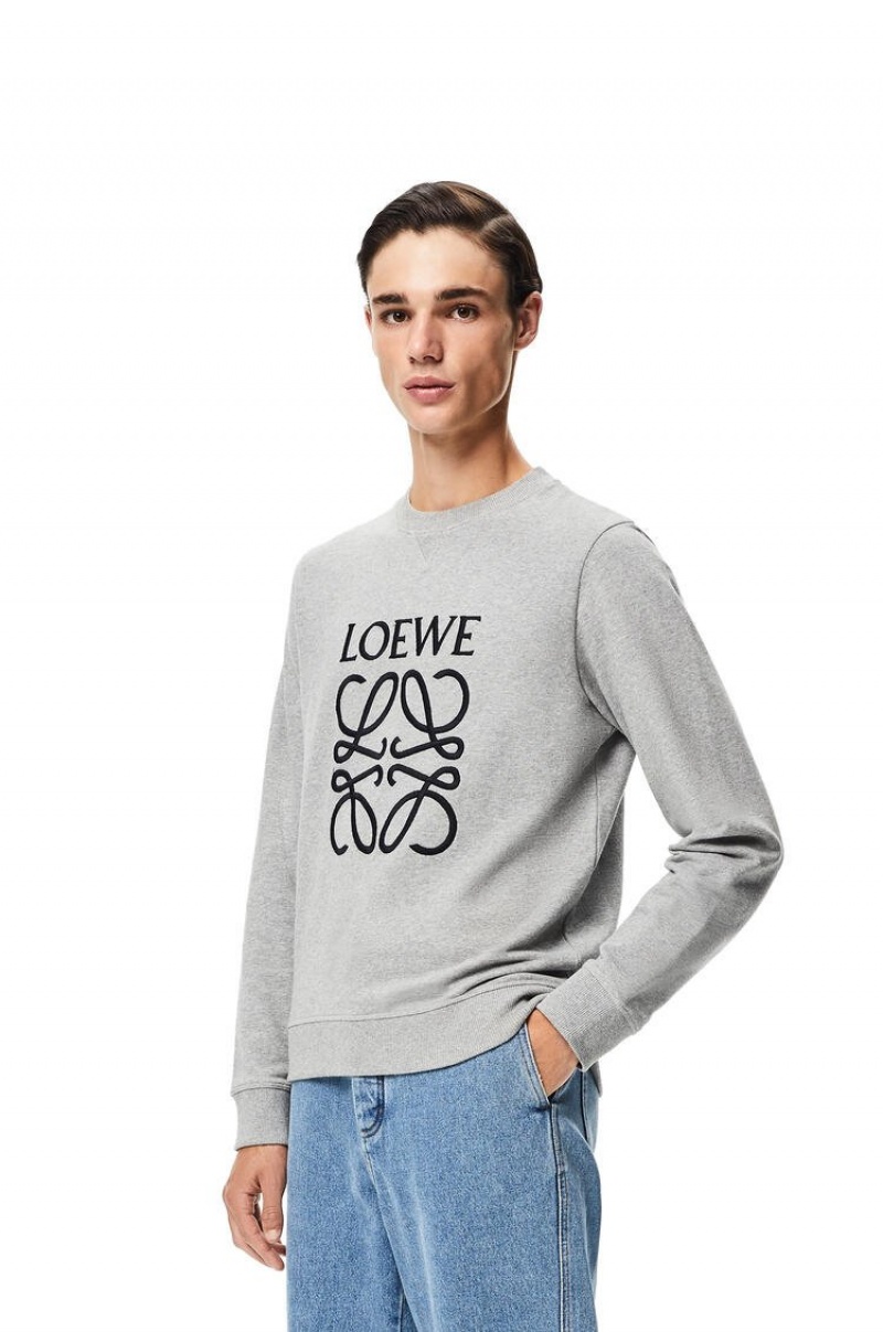 Sudaderas Loewe Anagram embroidered sweatshirt in cotton Hombre Gris | 746JIYMNR