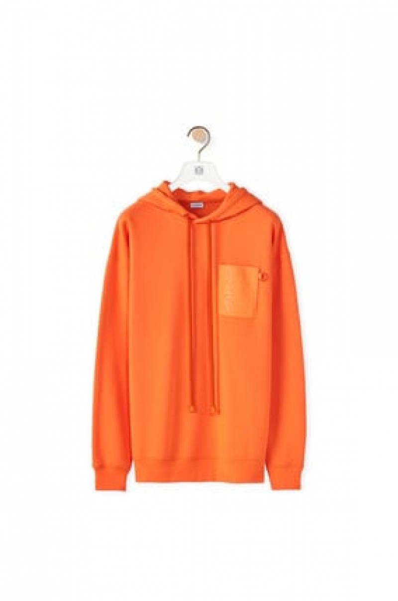 Sudaderas Loewe Anagram leather patch hoodie in cotton Hombre Naranjas | 748QPZONE