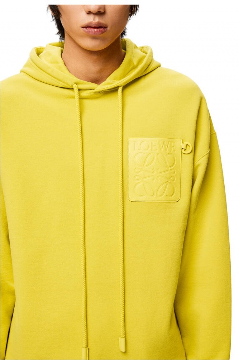 Sudaderas Loewe Anagram leather patch hoodie in cotton Hombre Amarillo | 198BRYWFD