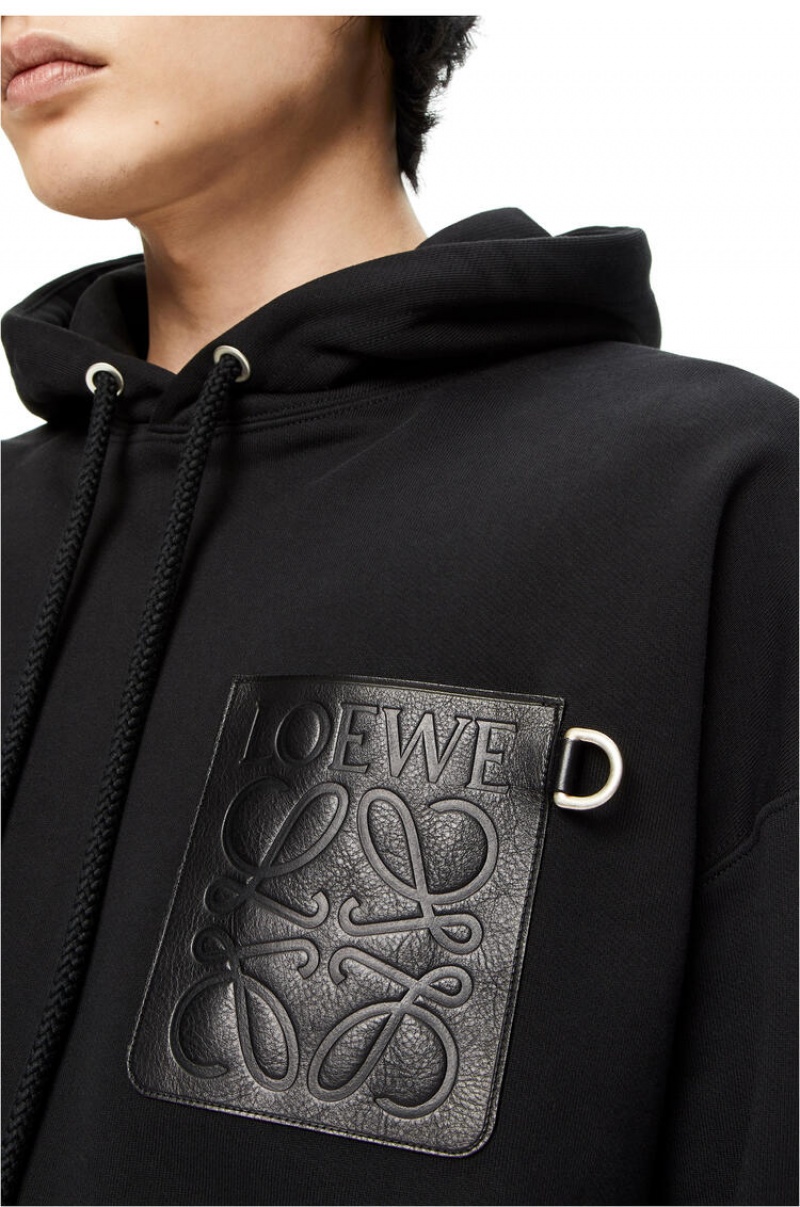 Sudaderas Loewe Anagram leather patch hoodie in cotton Hombre Negras | 583BZDYPV