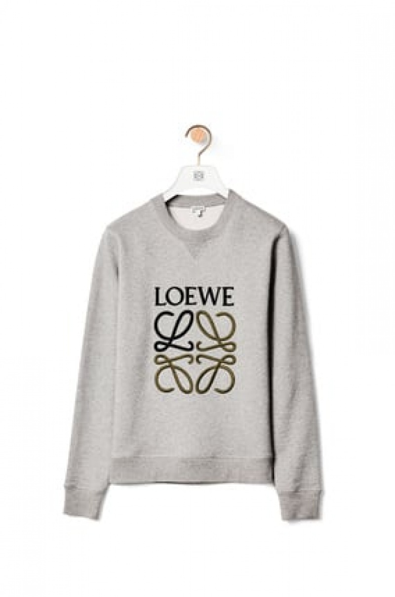 Sudaderas Loewe LOEWE Anagram embroidered sweatshirt in cotton Hombre Gris | 067GTBWYC