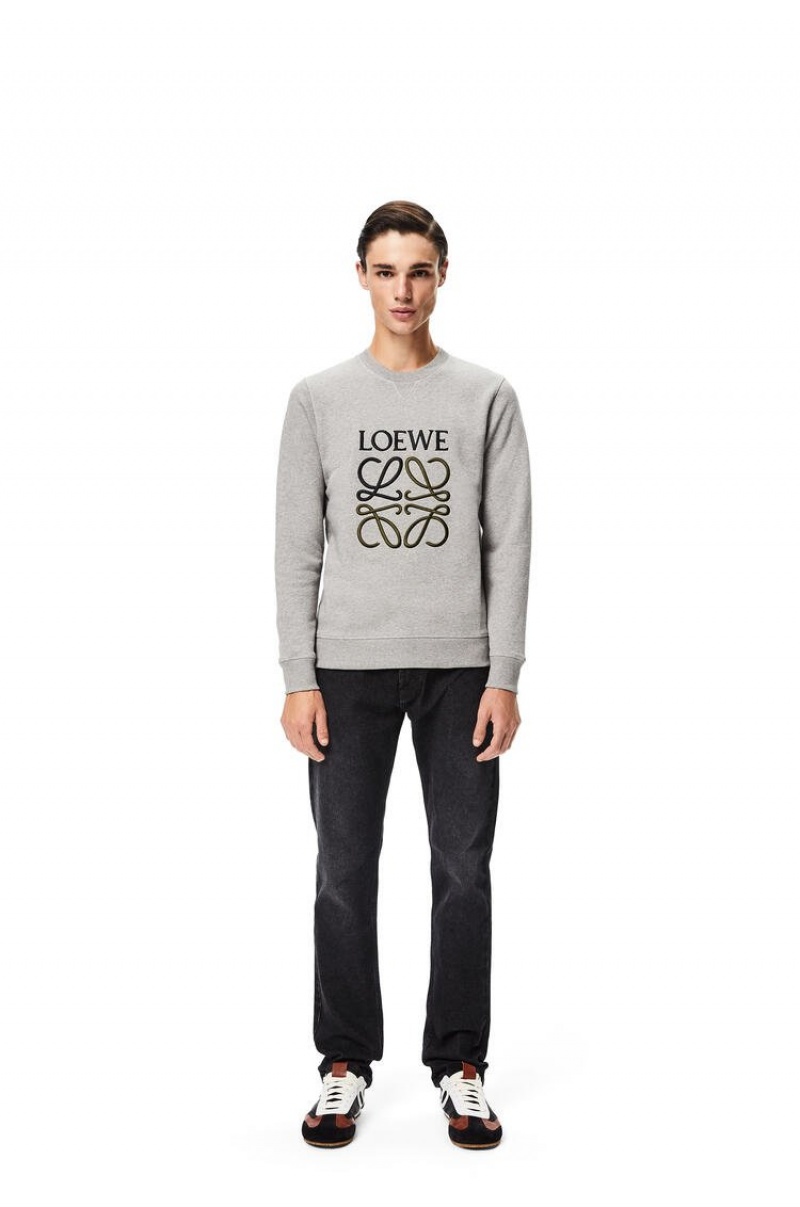 Sudaderas Loewe LOEWE Anagram embroidered sweatshirt in cotton Hombre Gris | 067GTBWYC